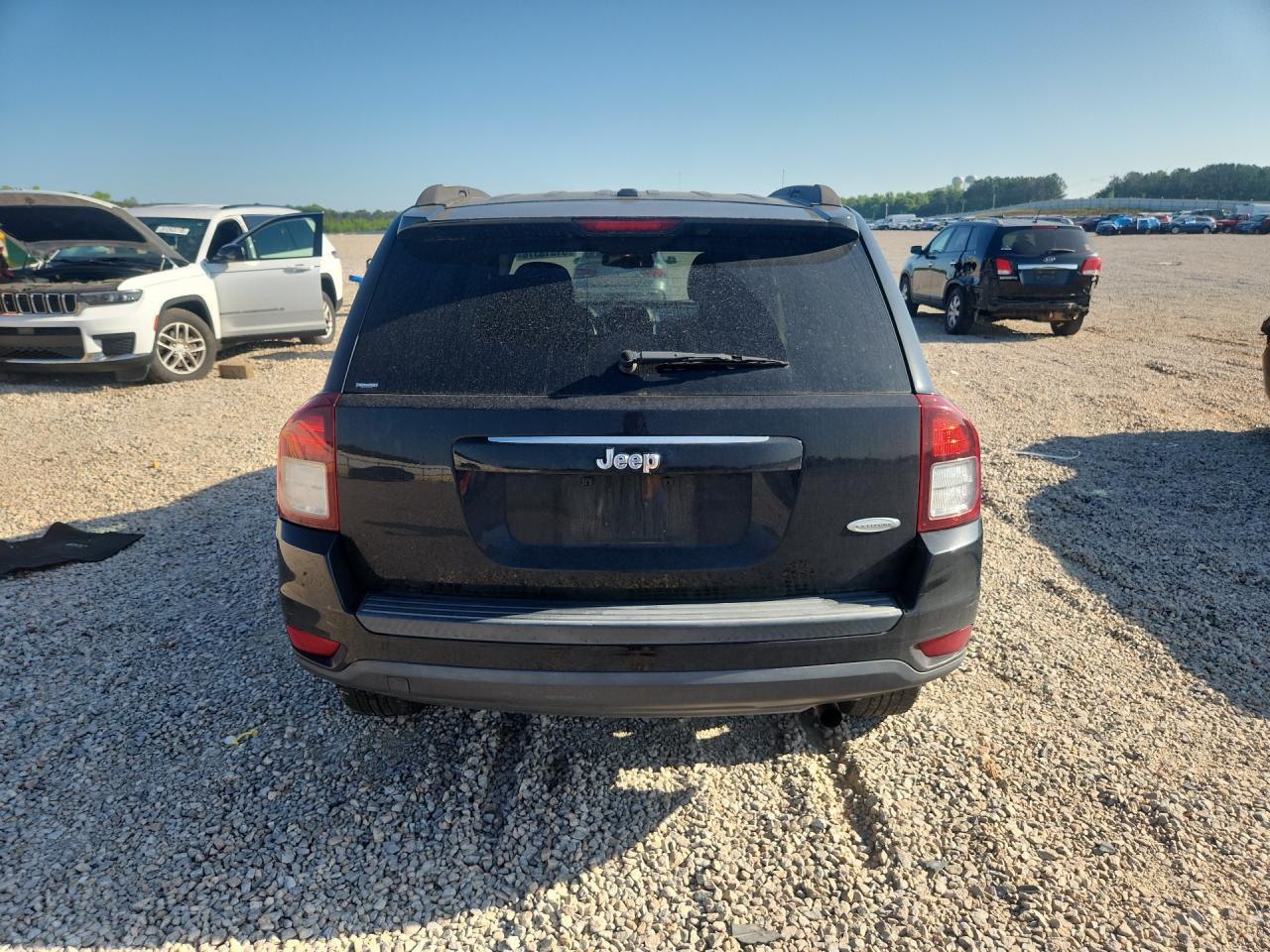 2016 Jeep Compass Latitude - zdjęcie 6