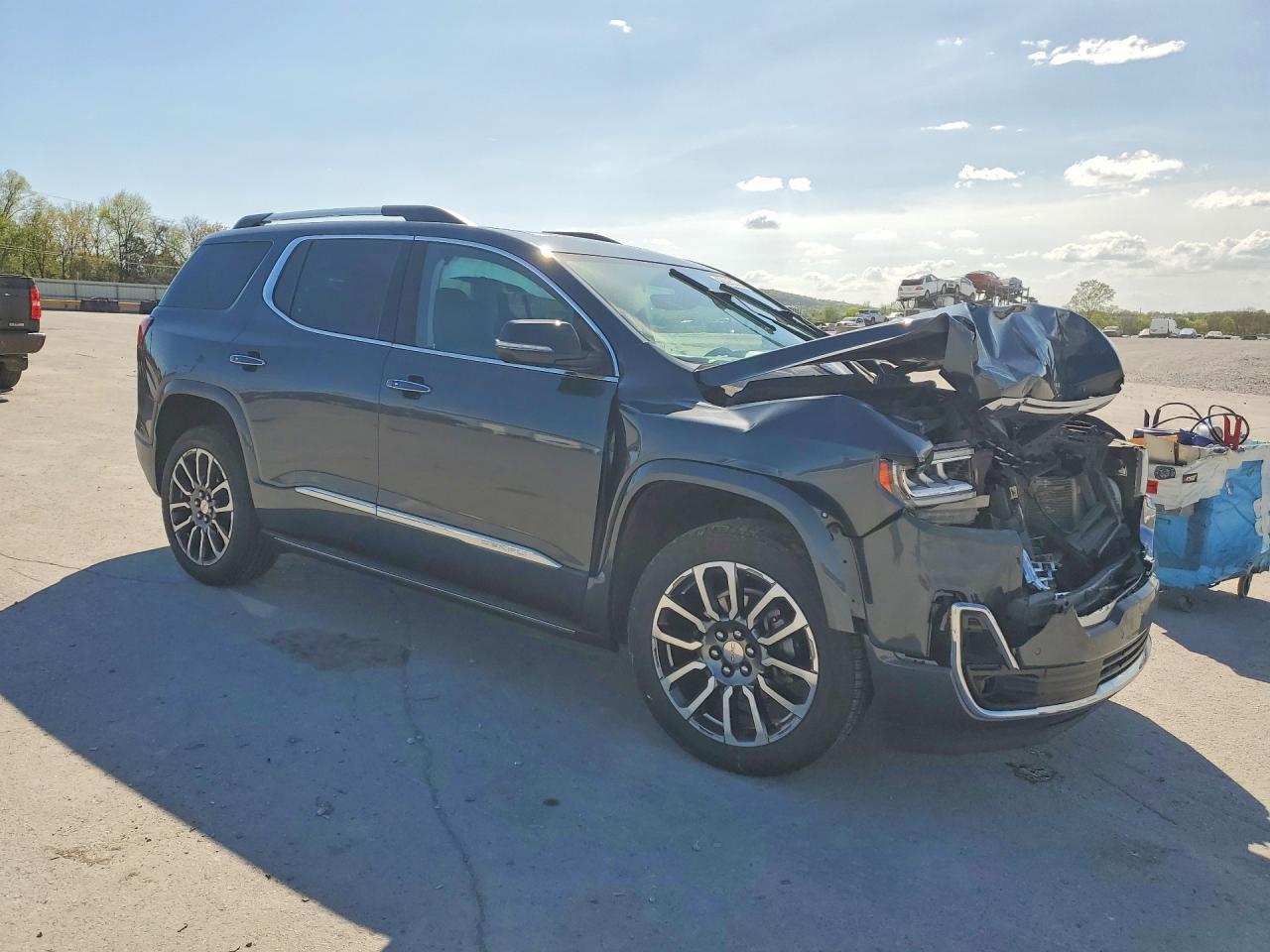 2020 GMC Acadia Denali - zdjęcie 4