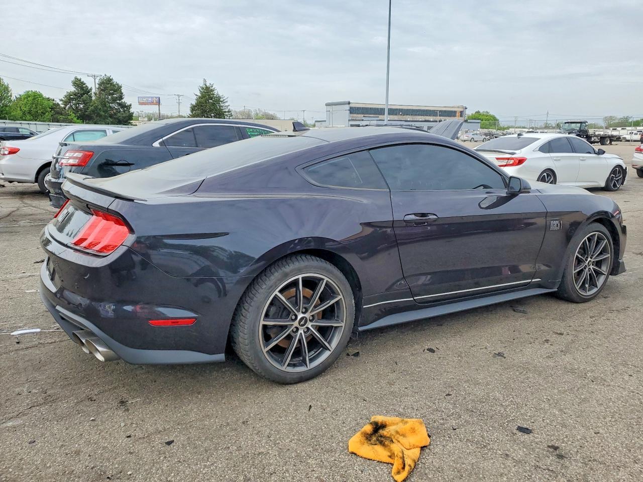 2022 Ford Mustang Mach I - zdjęcie 3