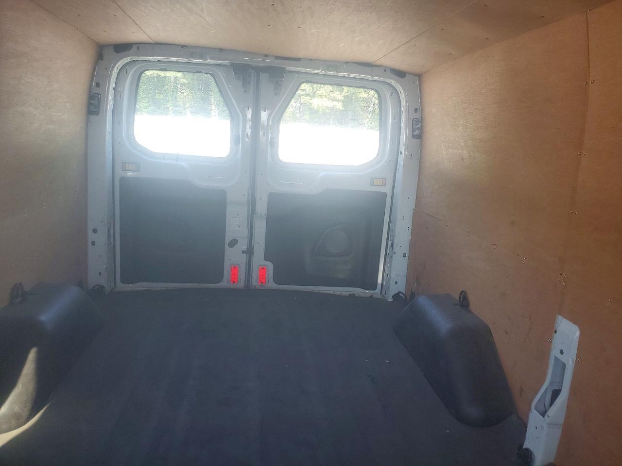 2015 Ford Transit T-150 - zdjęcie 10