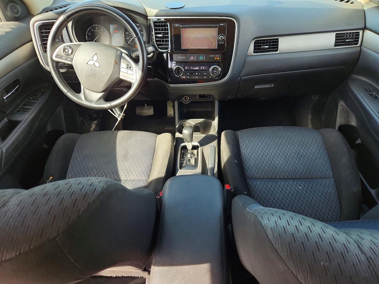 2014 Mitsubishi Outlander Se - zdjęcie 8