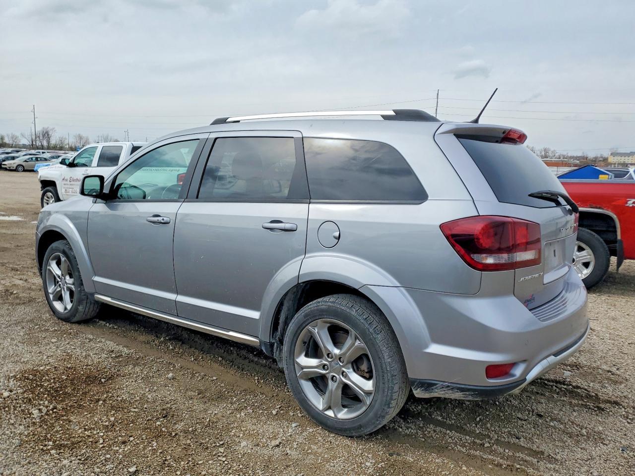 2017 Dodge Journey Crossroad - zdjęcie 2
