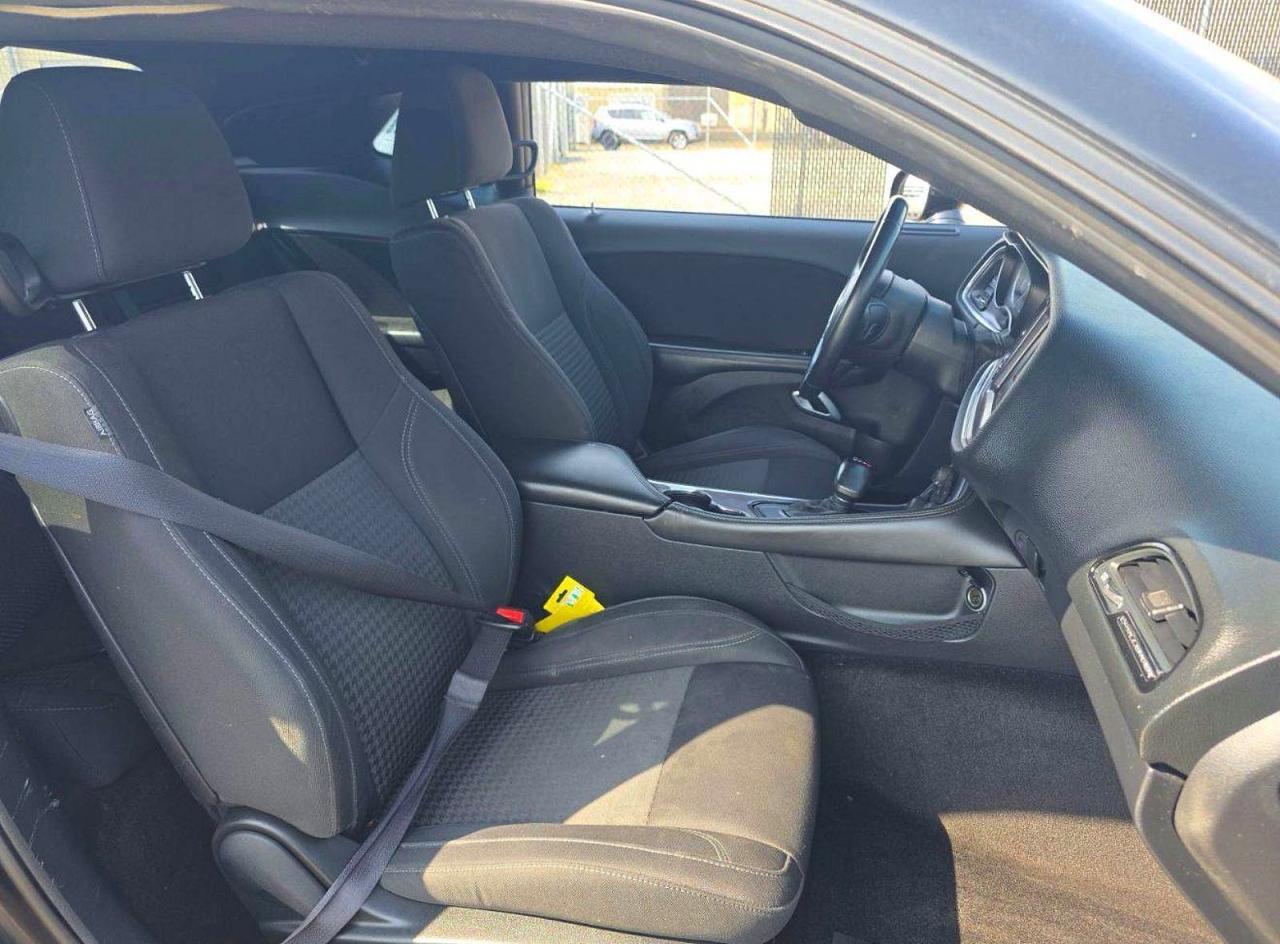 Dodge Challenger - zdjęcie 5