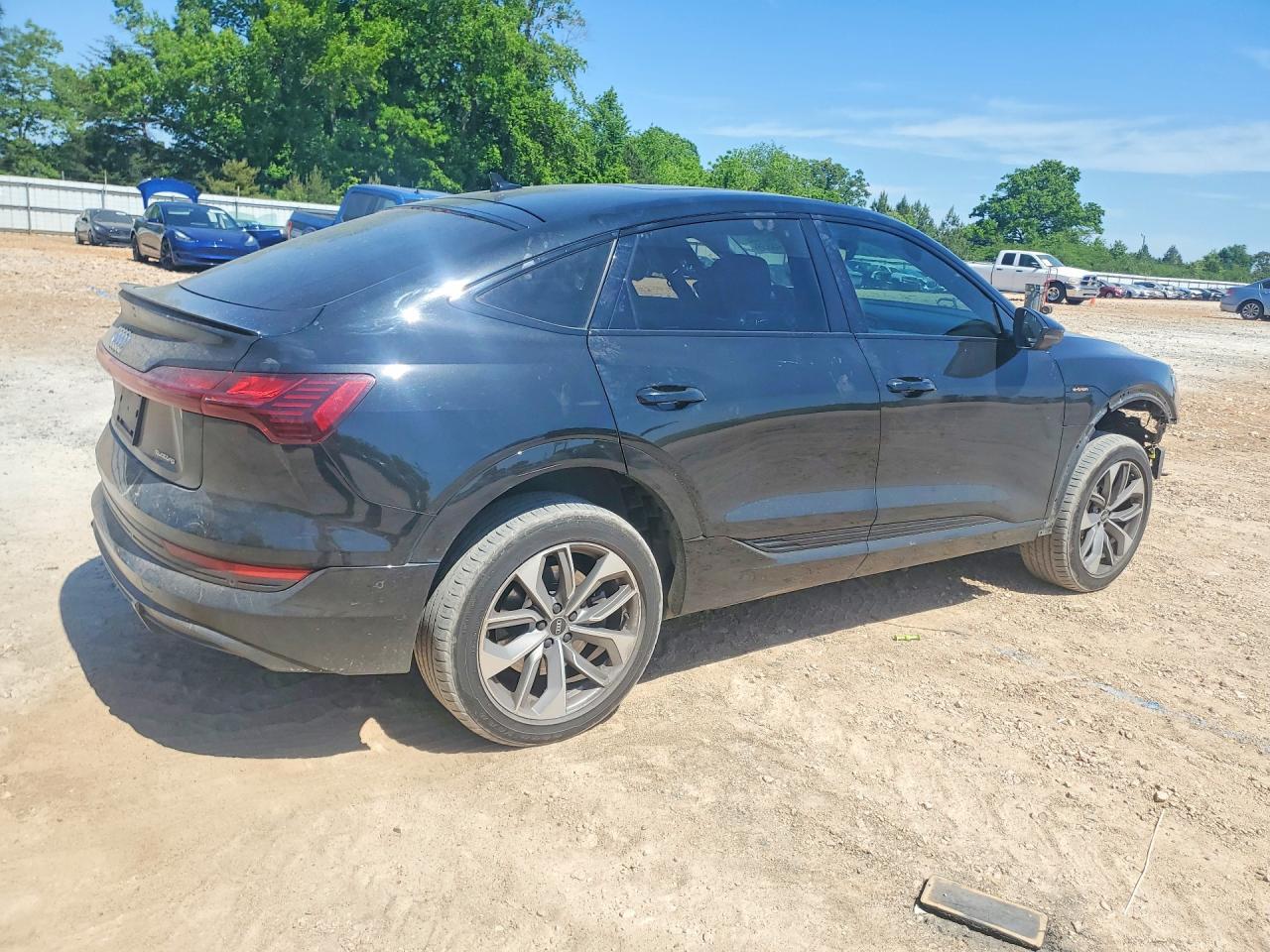 2021 Audi E-Tron Sportback Premium Plus - zdjęcie 3