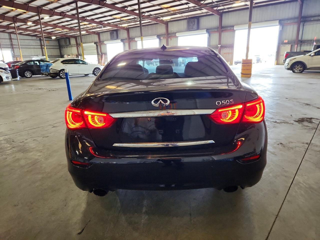 2014 Infiniti Q50 Sport - zdjęcie 6