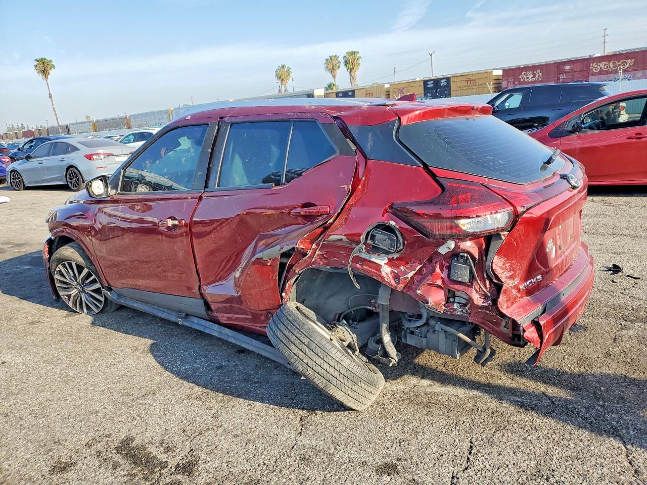 2022 Nissan Kicks Sv - zdjęcie 2