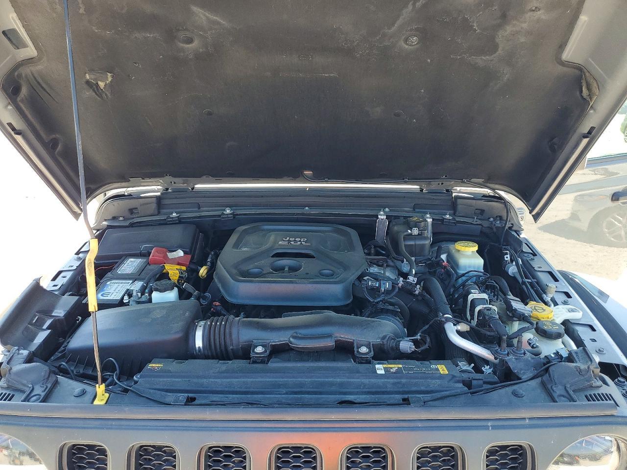 2021 Jeep Wrangler Unlimited Sport - zdjęcie 12