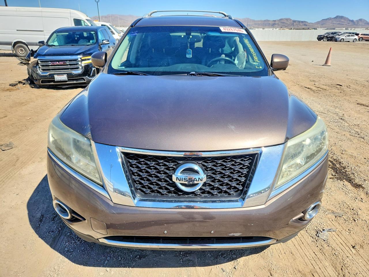 2016 Nissan Pathfinder Platinum - zdjęcie 5