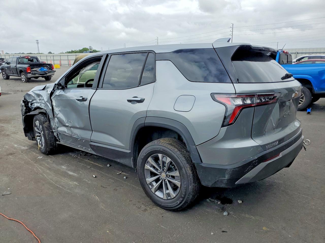 2025 Chevrolet Equinox Lt - zdjęcie 2