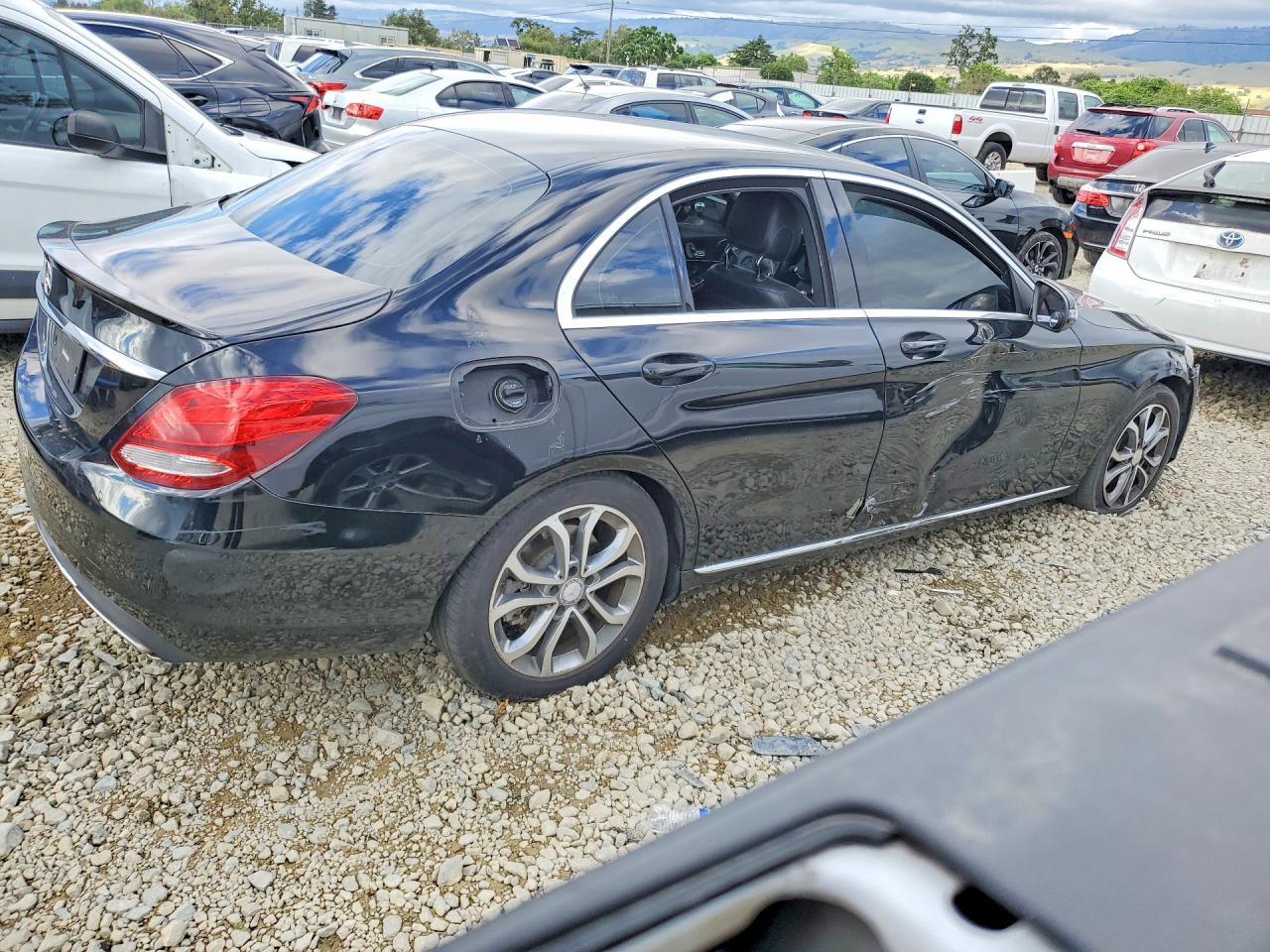 2016 Mercedes Benz C 300 - zdjęcie 3