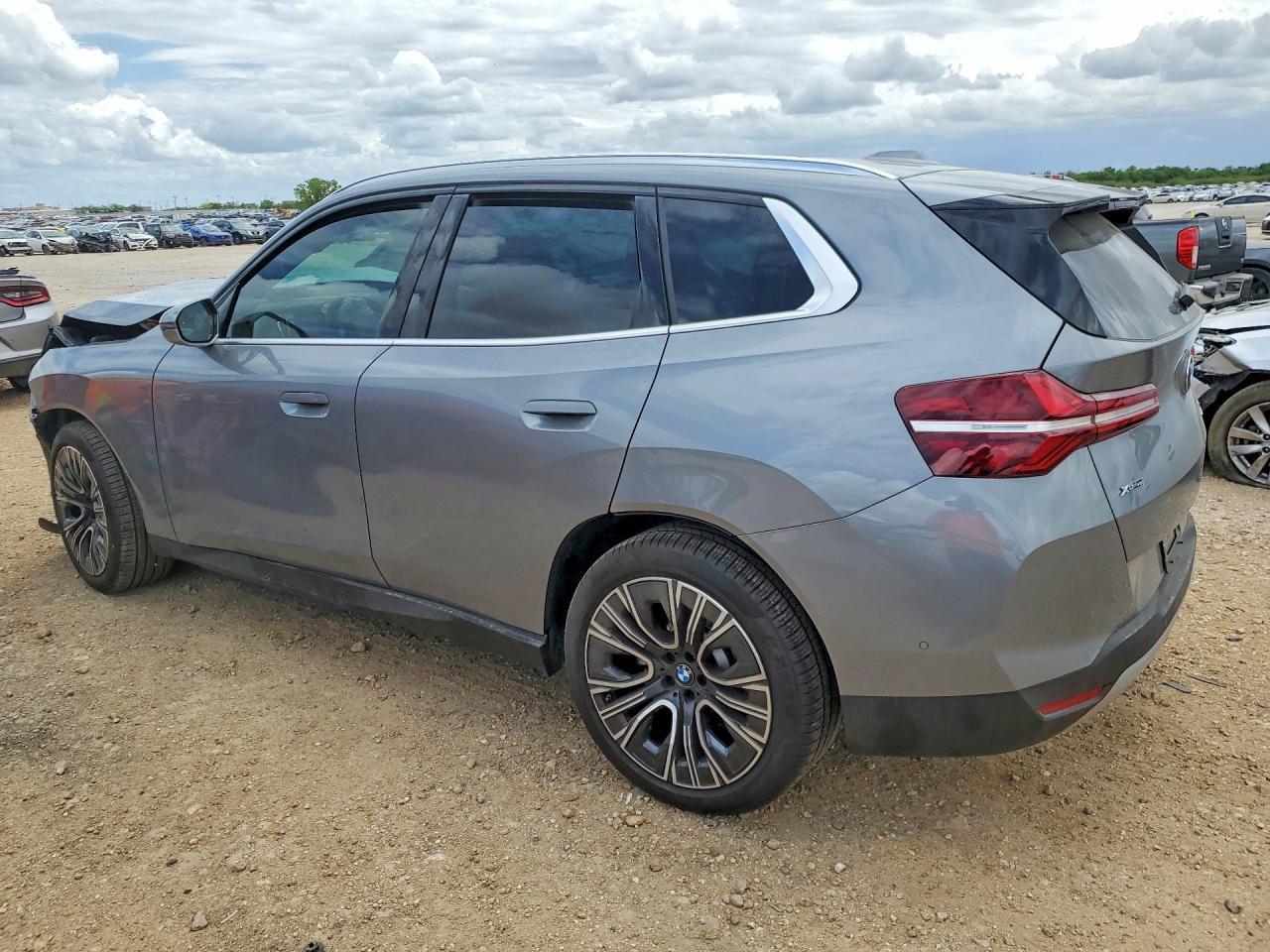 2026 BMW X3 30 xDrive - zdjęcie 2