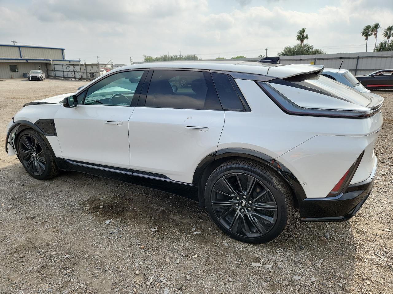 2024 Cadillac Lyriq Sport - zdjęcie 2