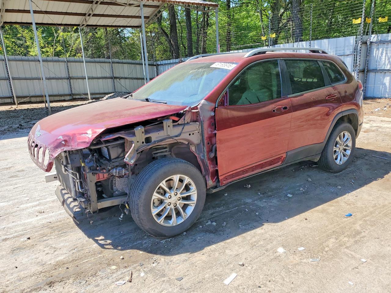 2019 Jeep Cherokee Latitude - zdjęcie główne