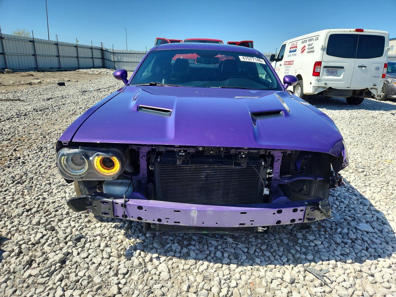 2016 Dodge Challenger R - zdjęcie 5