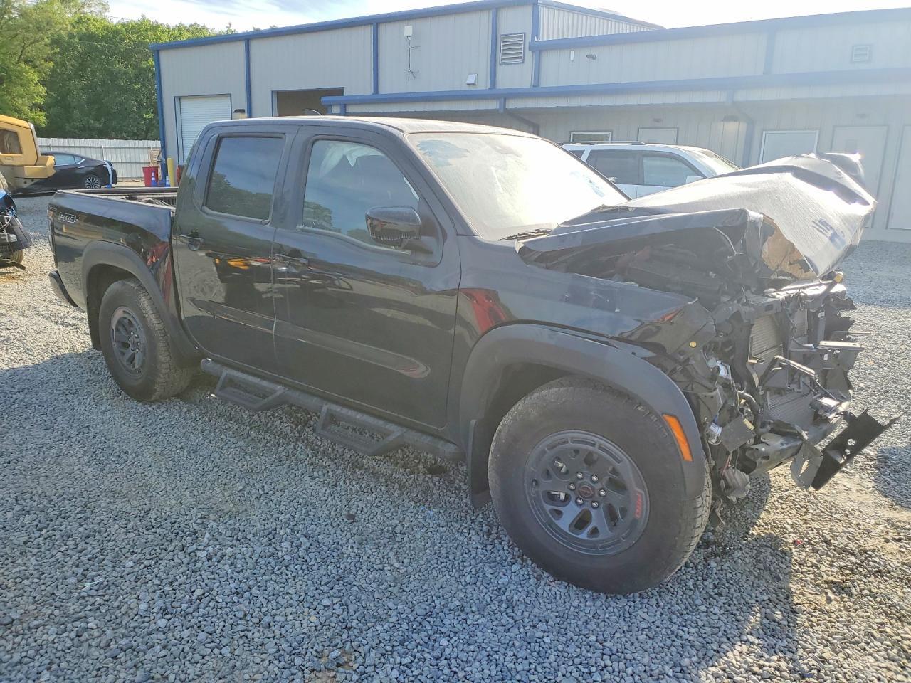 2025 Nissan Frontier Pro-X - zdjęcie 4