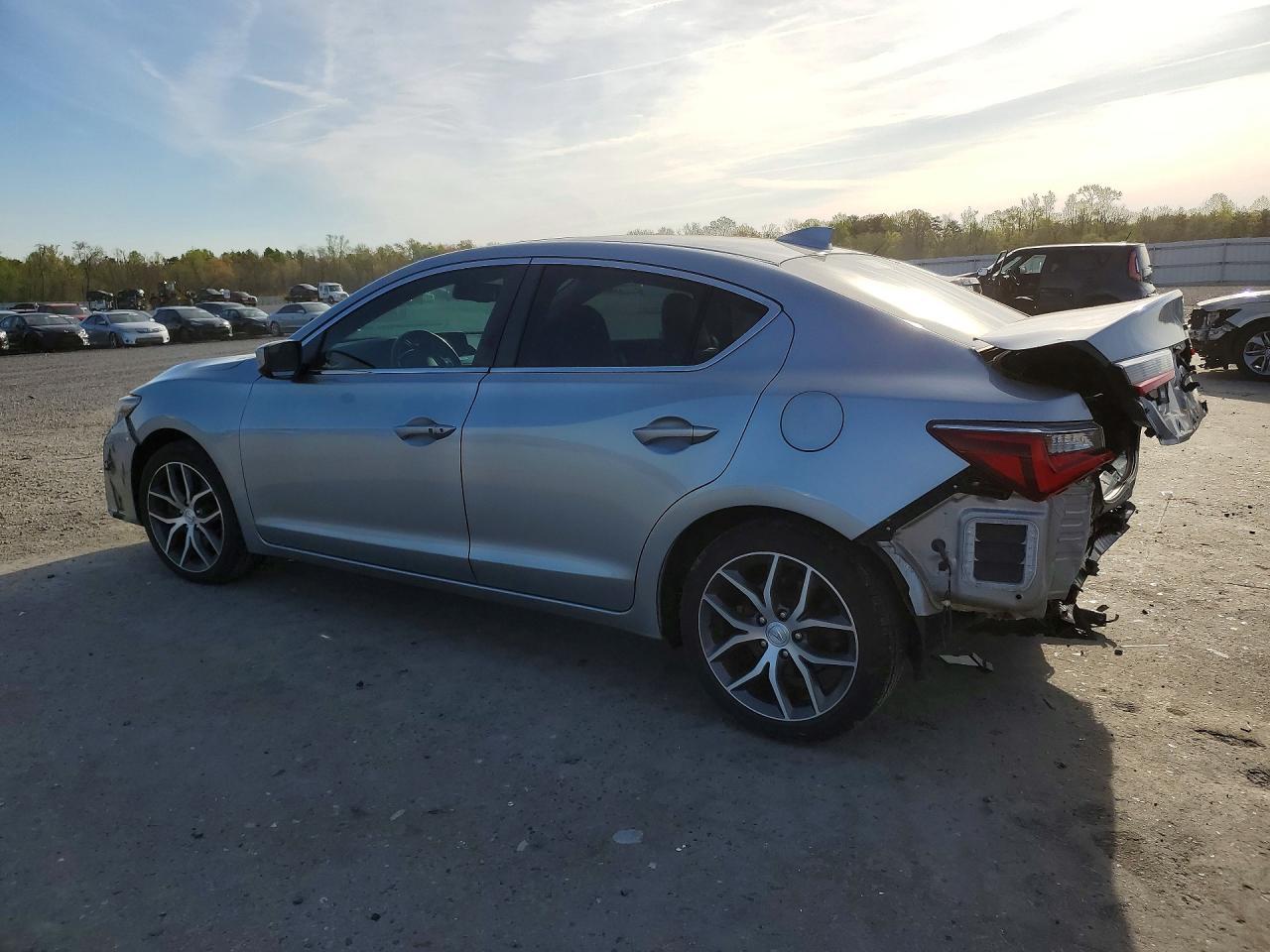 2019 Acura Ilx - zdjęcie 2