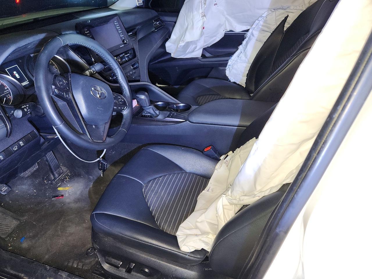 2024 Toyota Camry Se - zdjęcie 8