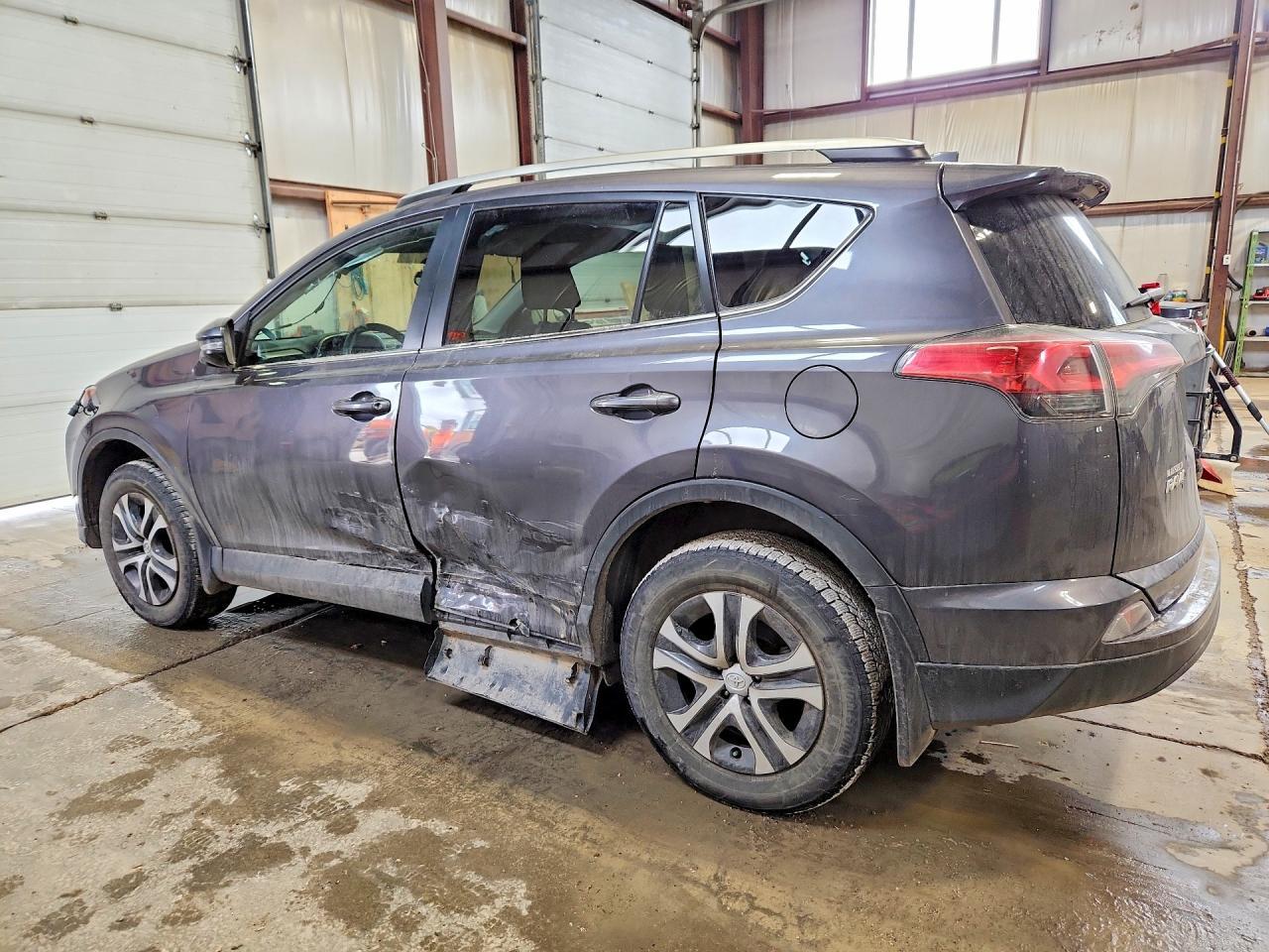 2016 Toyota Rav4 Le - zdjęcie 2