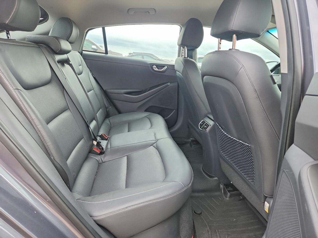 2019 Hyundai Ioniq Limited - zdjęcie 10