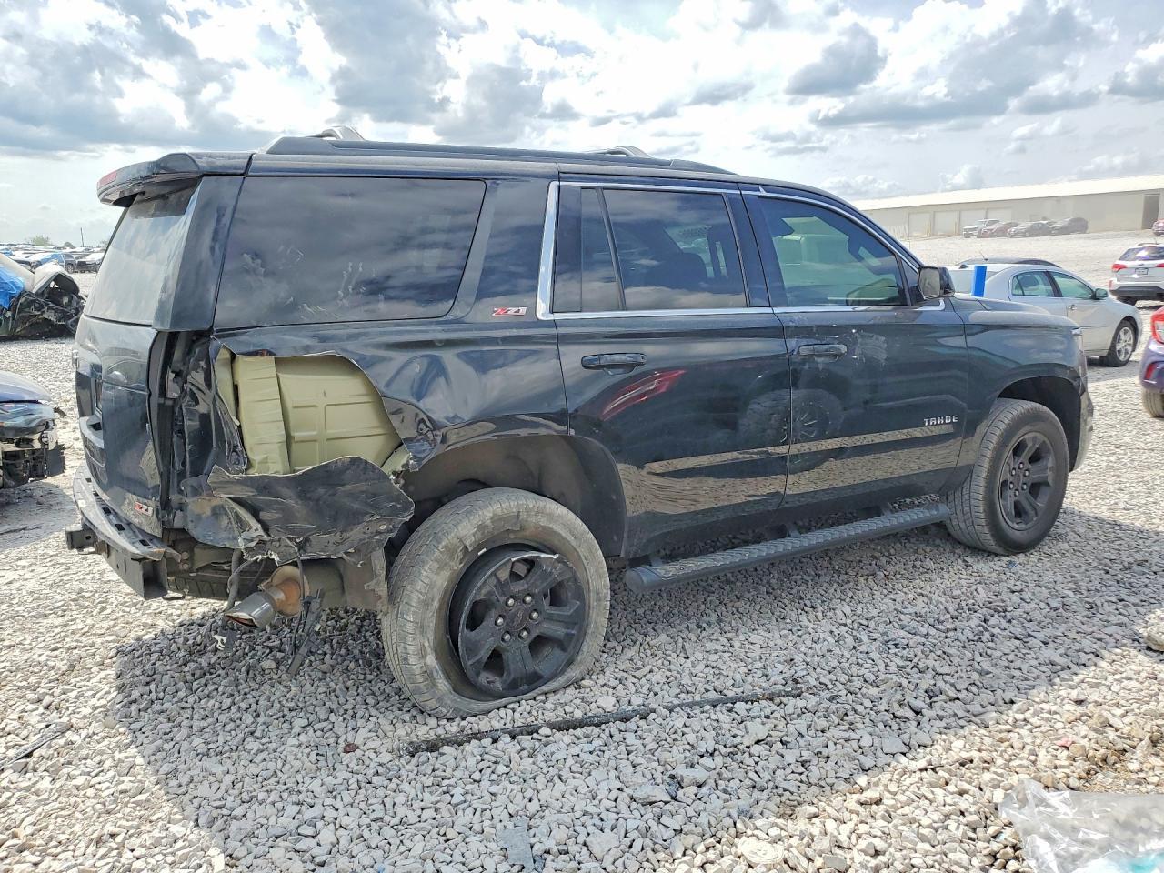 2018 Chevrolet Tahoe K1500 Lt - zdjęcie 3