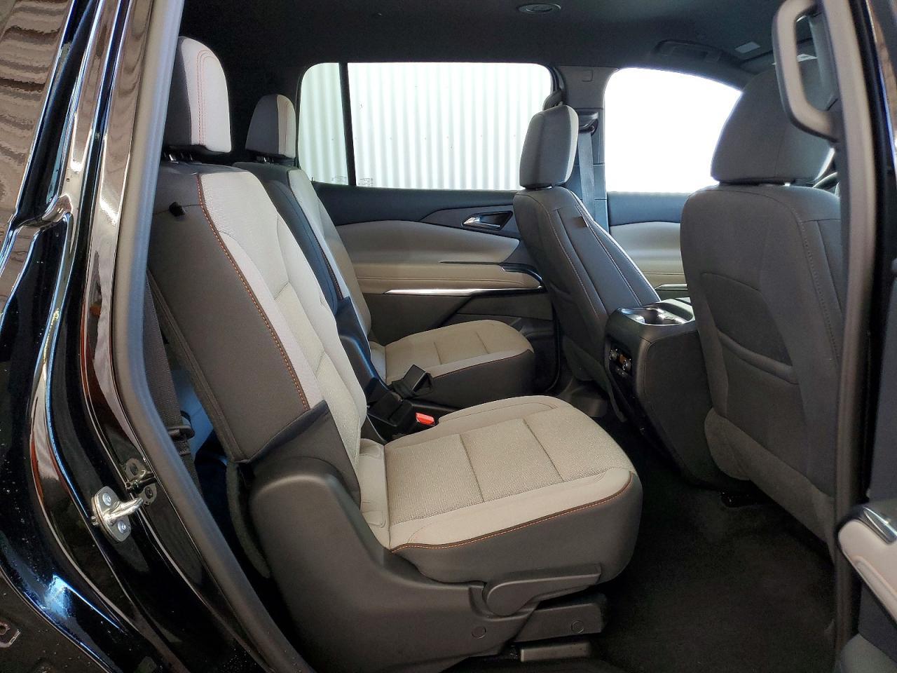 2026 Chevrolet Traverse Lt - zdjęcie 11