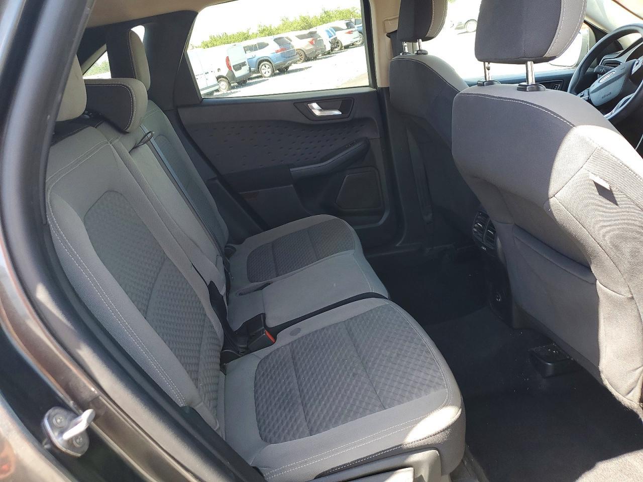2020 Ford Escape Se - zdjęcie 11