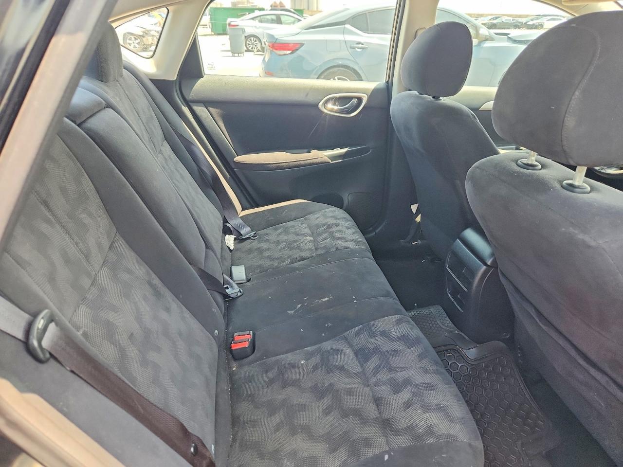 2013 Nissan Sentra S - zdjęcie 10