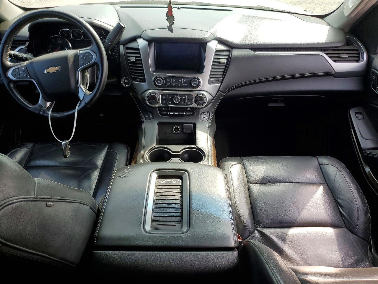 2016 Chevrolet Tahoe C1500 Lt - zdjęcie 8