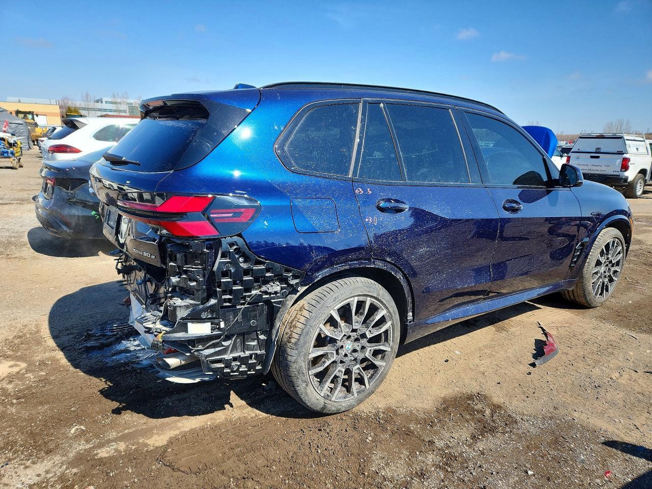 2026 BMW X5 xDrive50E - zdjęcie 3