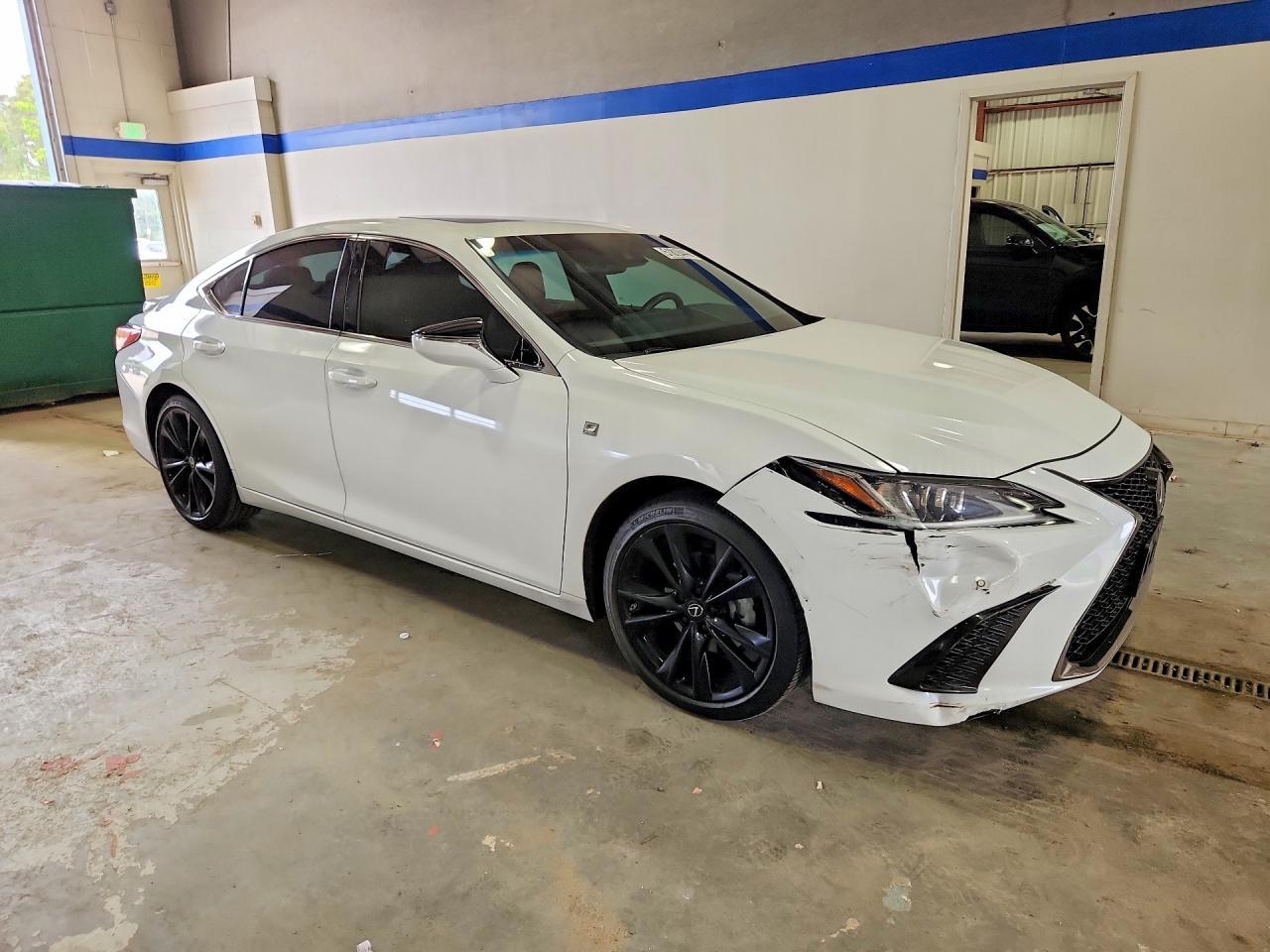 2022 Lexus Es 350 F Sport - zdjęcie 4