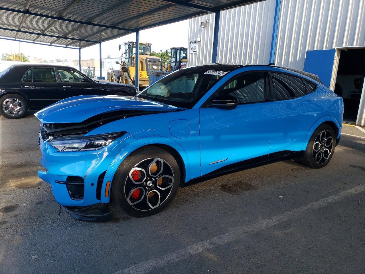 2023 Ford Mustang Mach-E Gt - zdjęcie główne