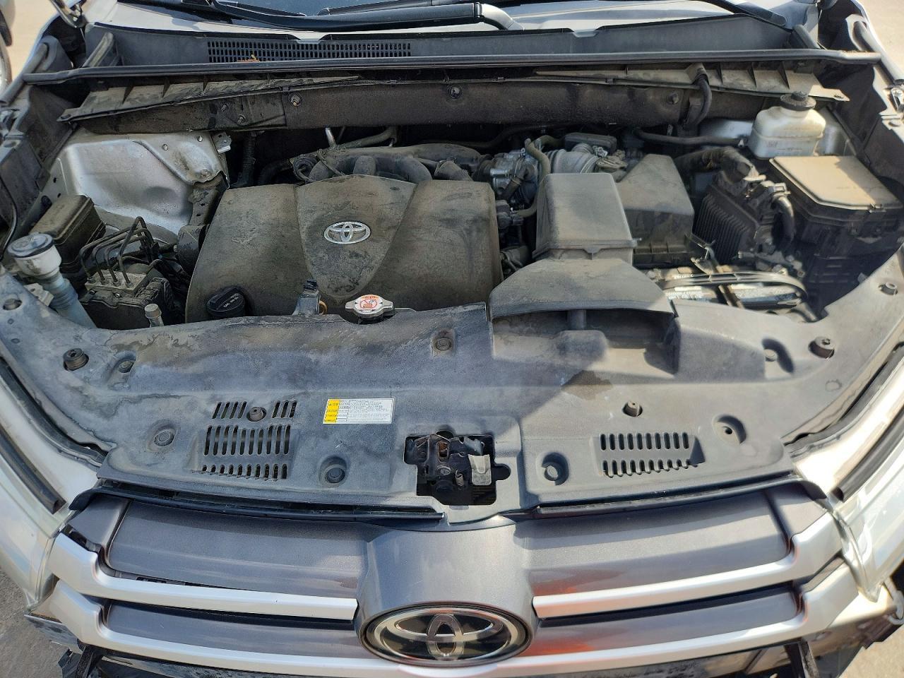 2019 Toyota Highlander Xle - zdjęcie 12
