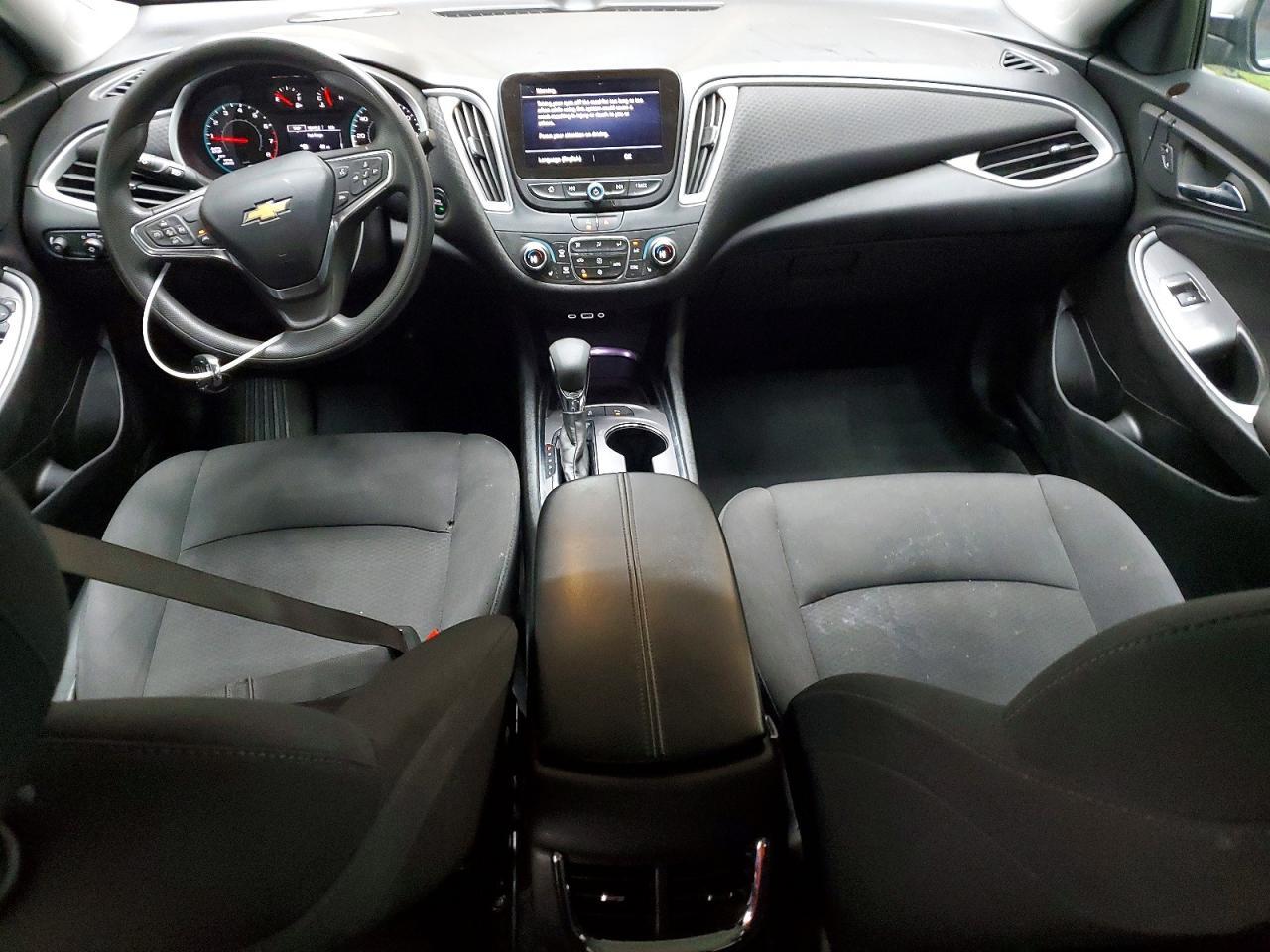 2024 Chevrolet Malibu Lt - zdjęcie 8