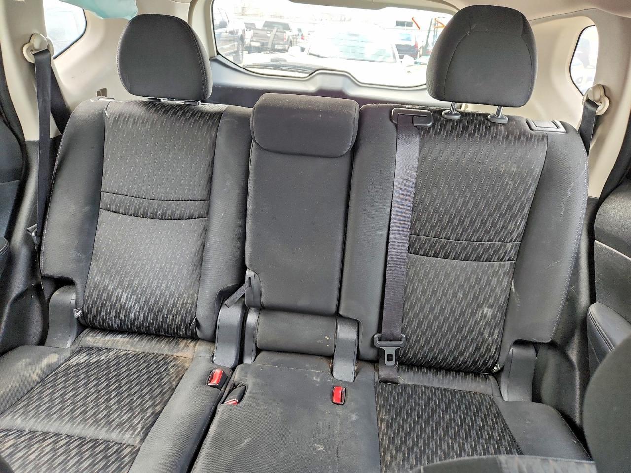 2018 Nissan Rogue S - zdjęcie 10