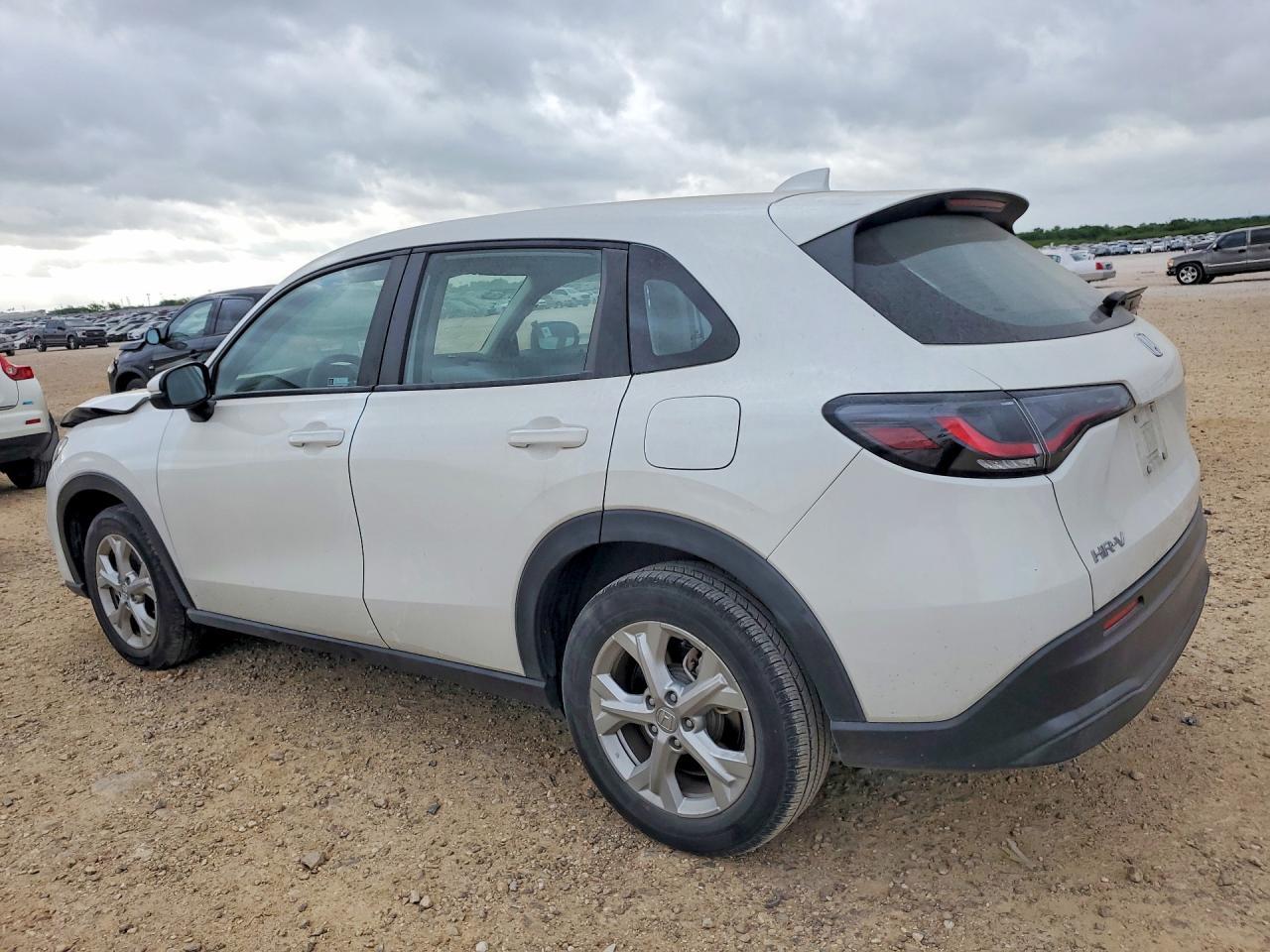 2023 Honda Hr-V Lx - zdjęcie 2