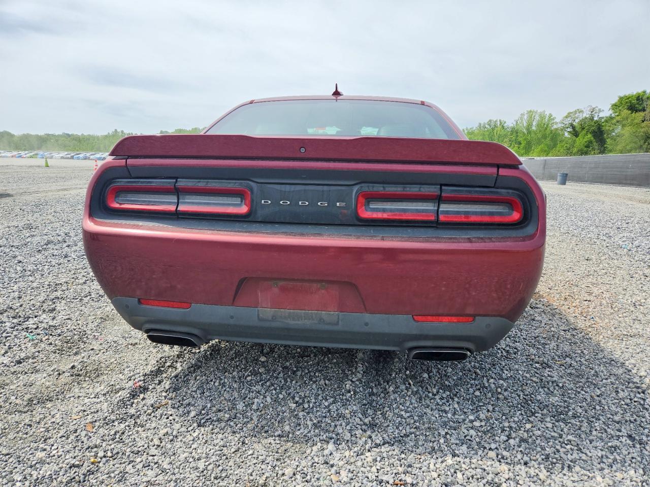 2017 Dodge Challenger R - zdjęcie 6