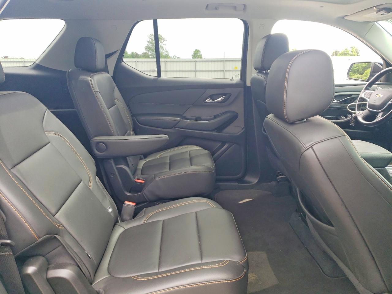 2021 Chevrolet Traverse Lt - zdjęcie 11