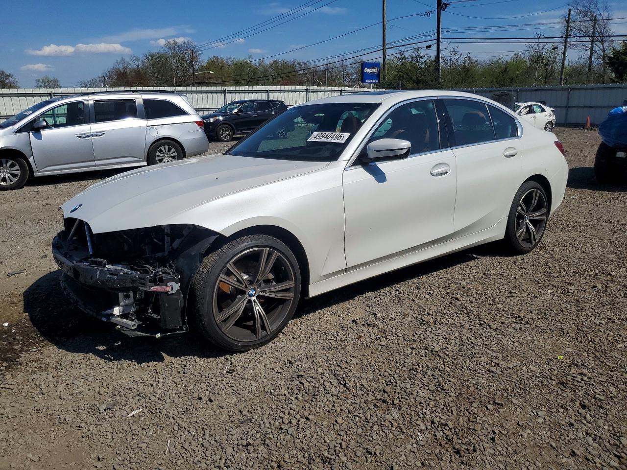 2021 BMW 330Xi - zdjęcie główne
