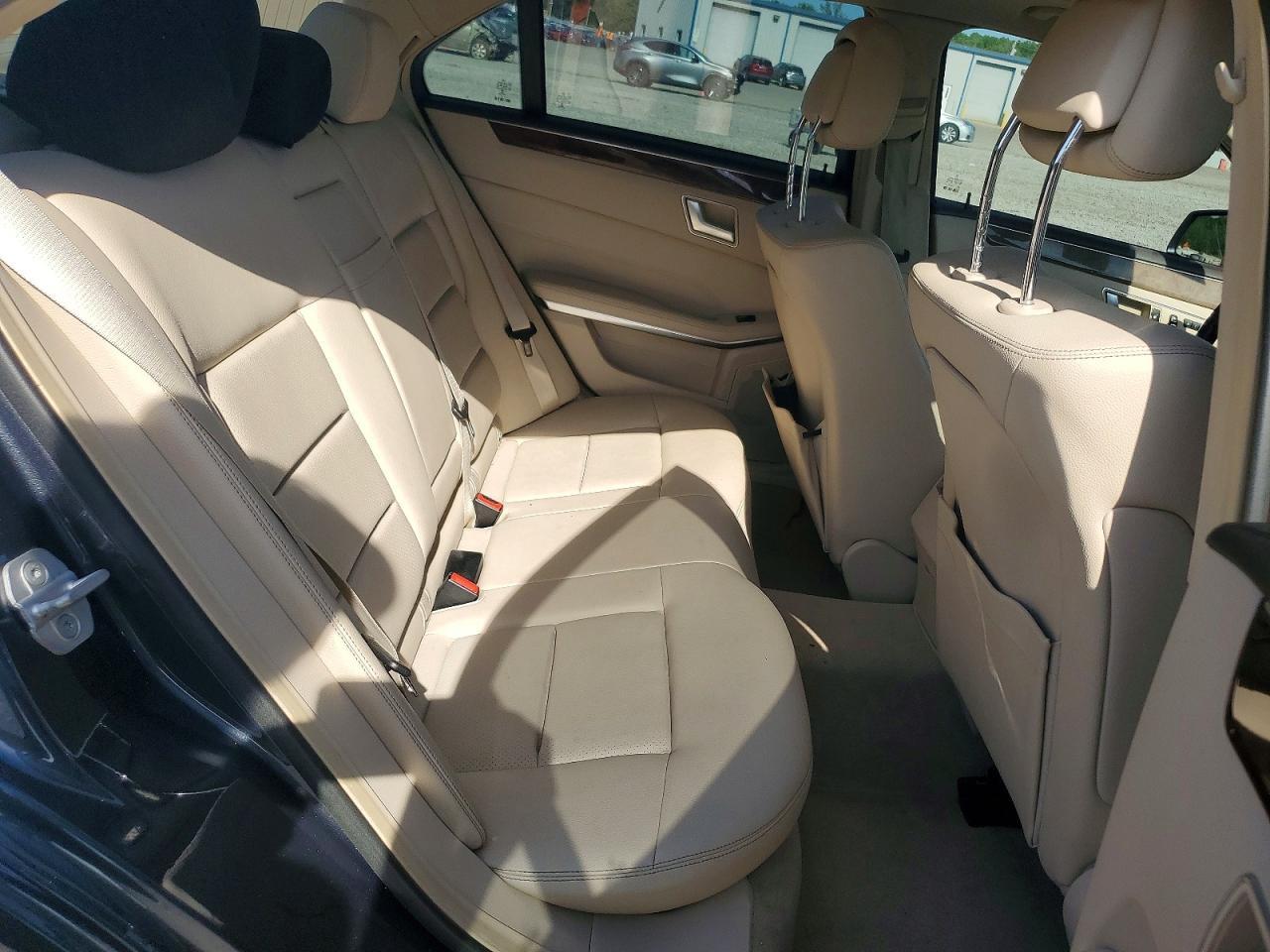 2014 Mercedes-Benz E 350 - zdjęcie 10