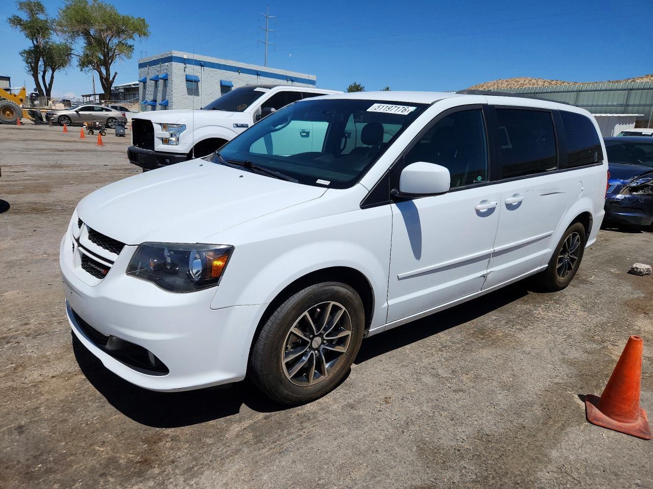 2016 Dodge Grand Caravan R - zdjęcie główne