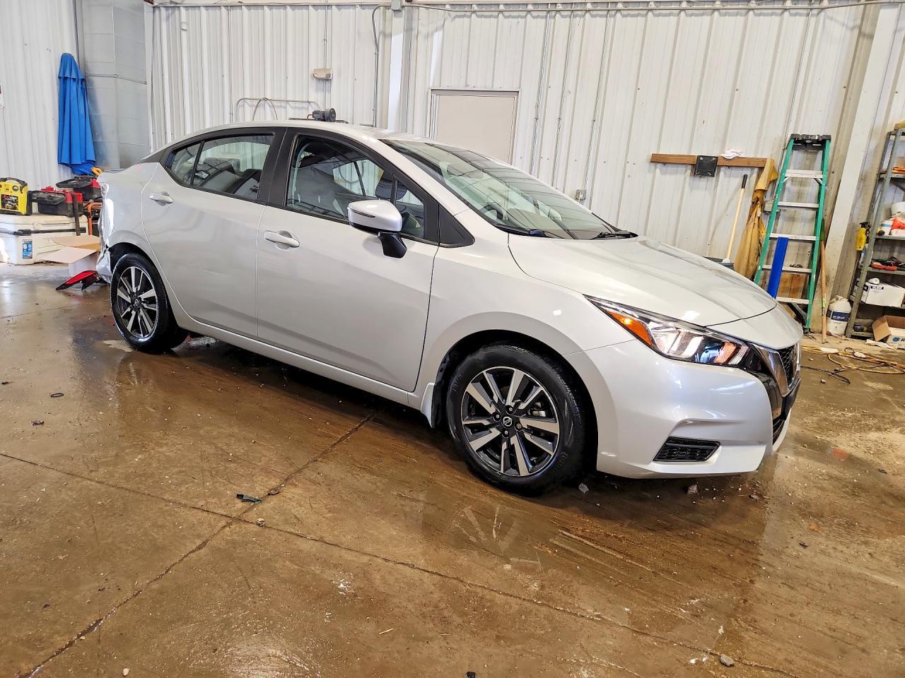 2020 Nissan Versa Sv - zdjęcie 4