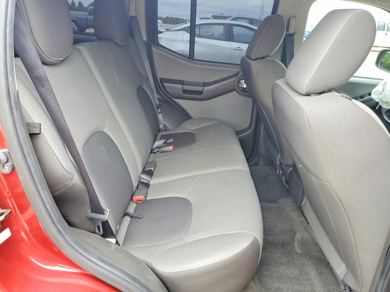 2014 Nissan Xterra S - zdjęcie 11