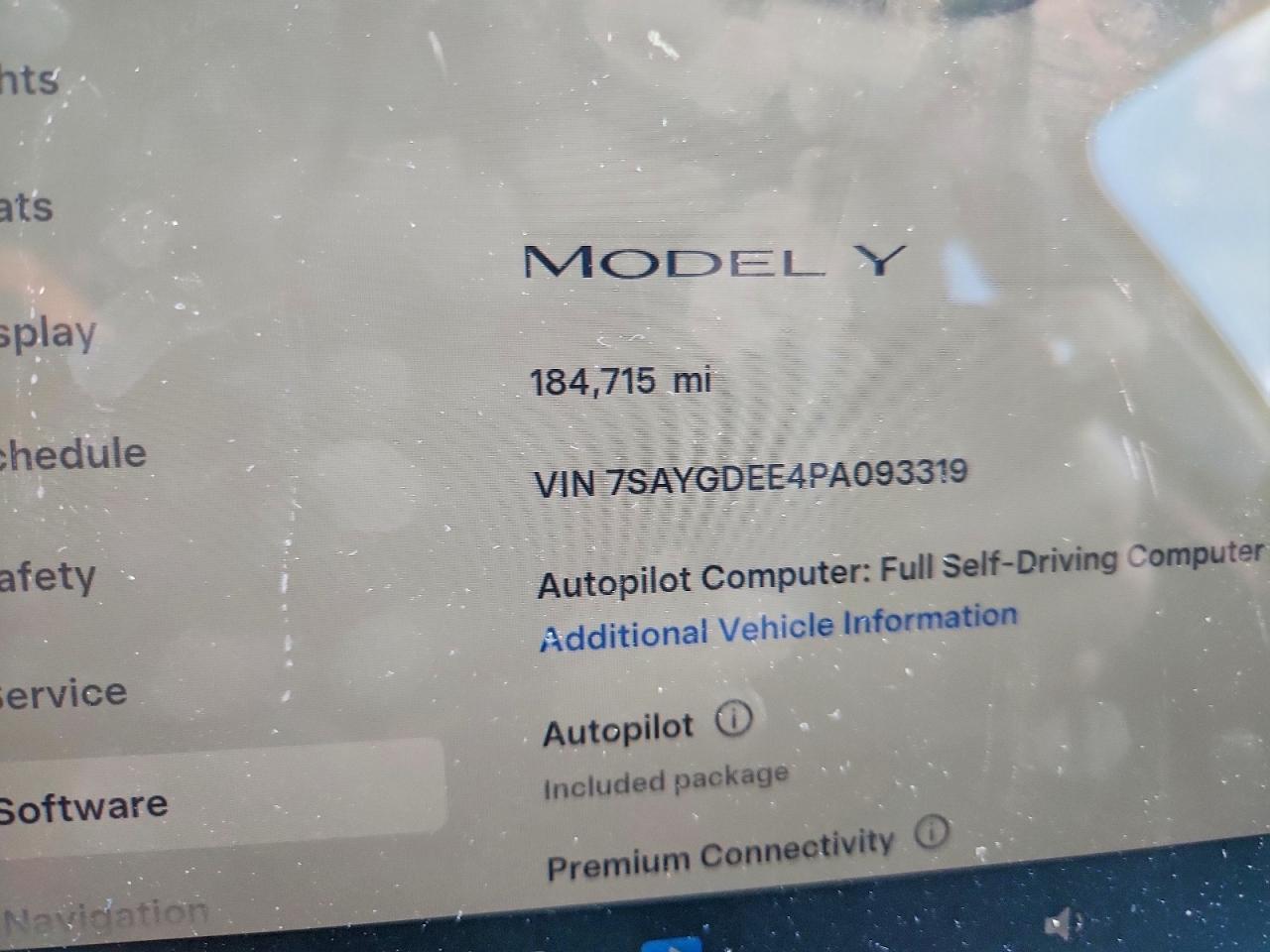 2023 Tesla Model Y - zdjęcie 9