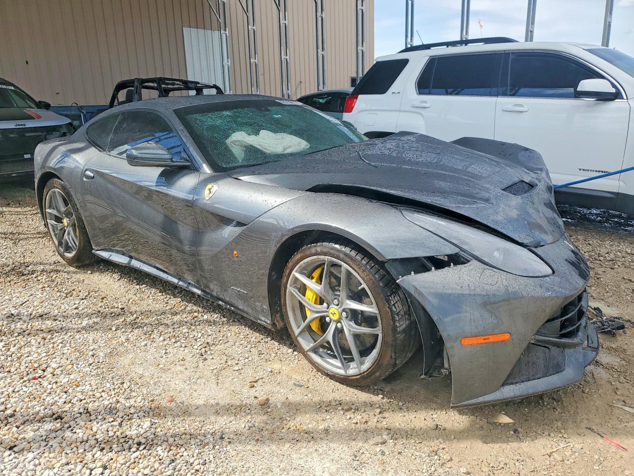 2016 Ferrari F12 Berlinetta - zdjęcie 4