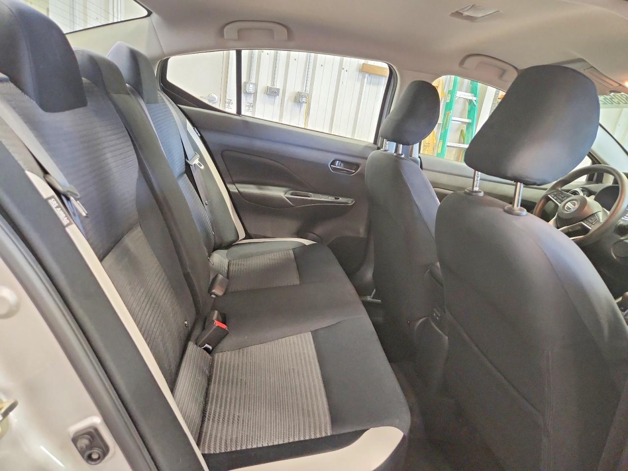 2020 Nissan Versa Sv - zdjęcie 10