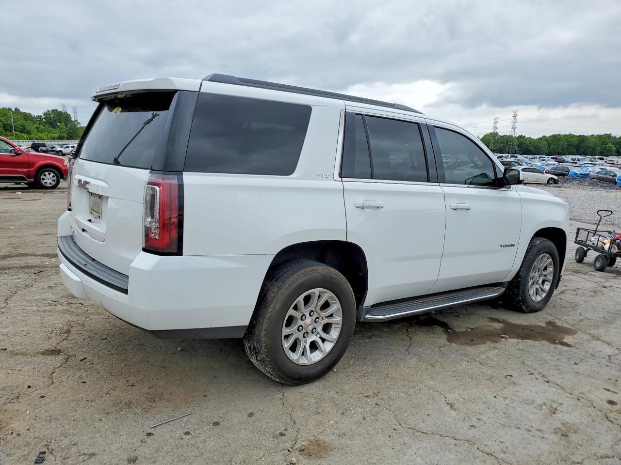 2018 GMC Yukon Slt - zdjęcie 3
