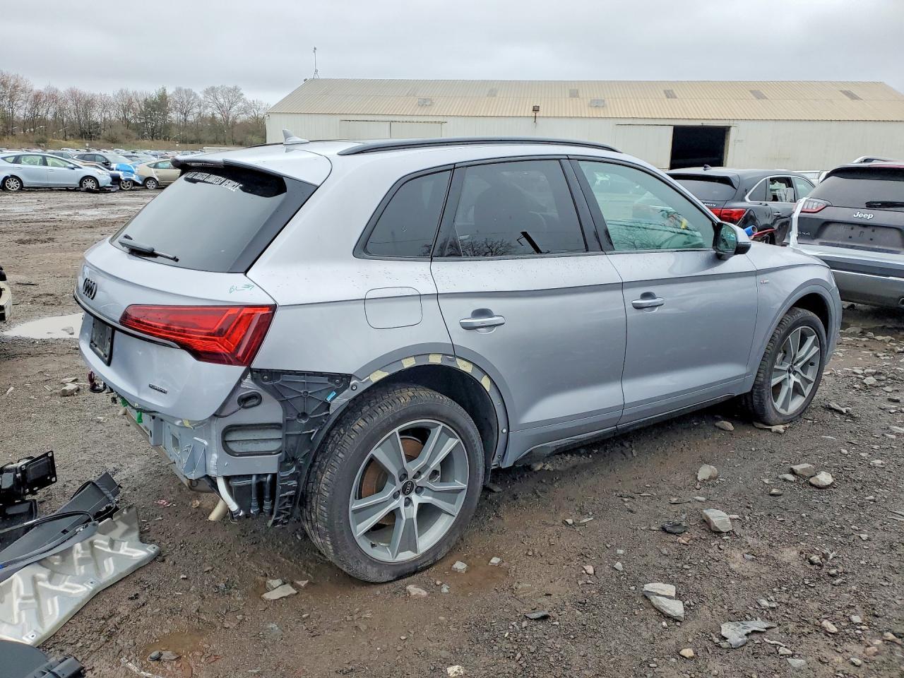 2025 Audi Q5 Premium 45 - zdjęcie 3