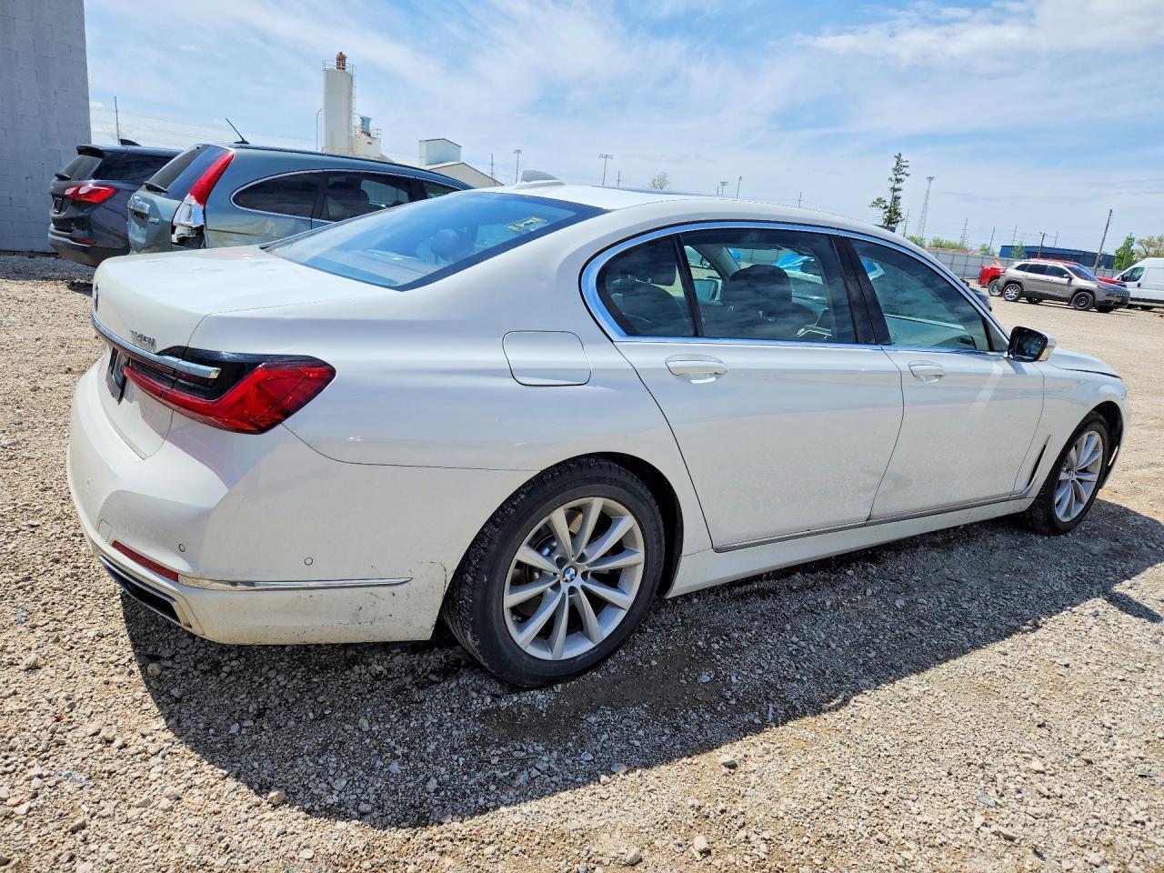 2020 BMW 740 Xi - zdjęcie 3