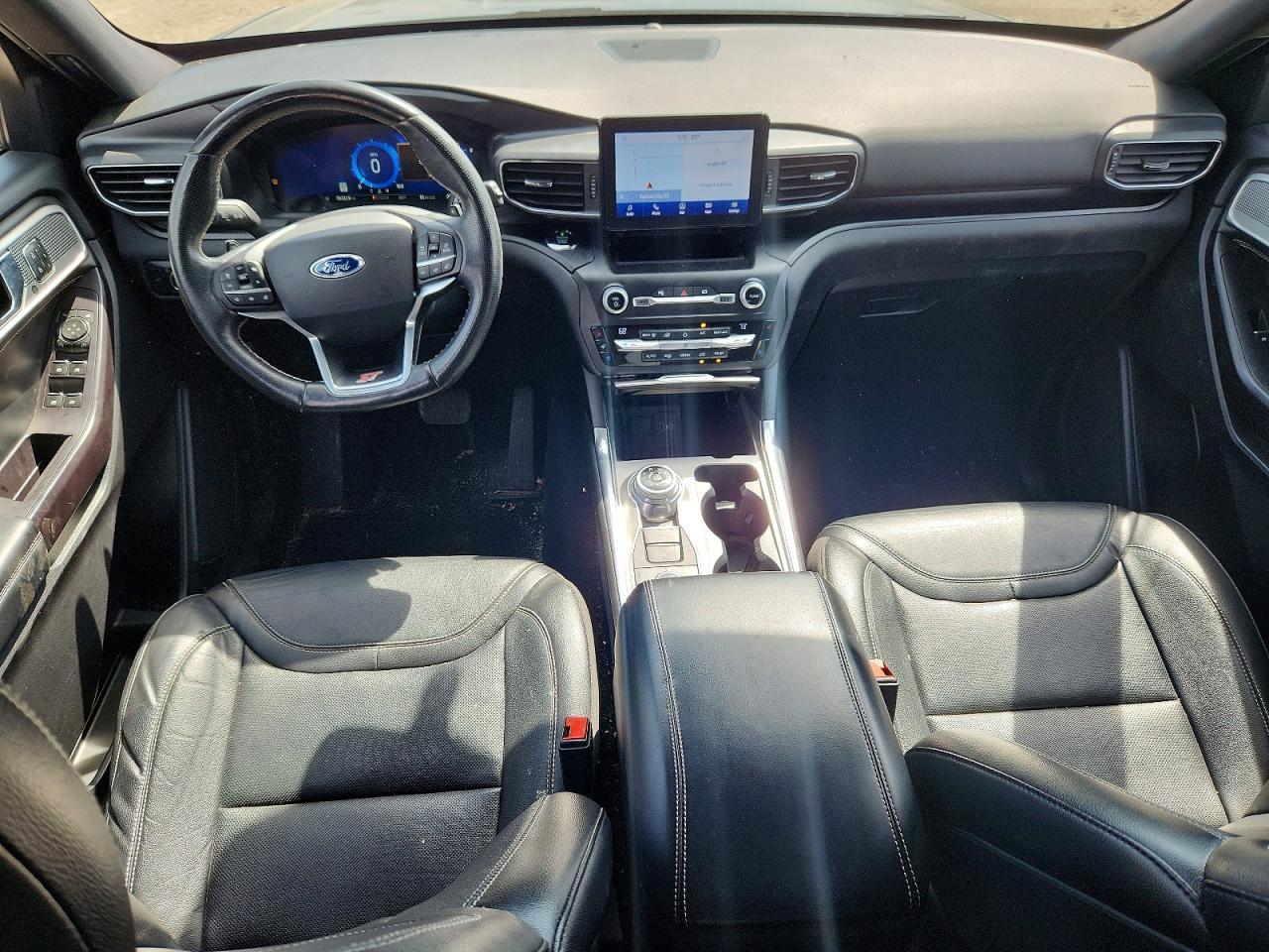 2020 Ford Explorer St - zdjęcie 8
