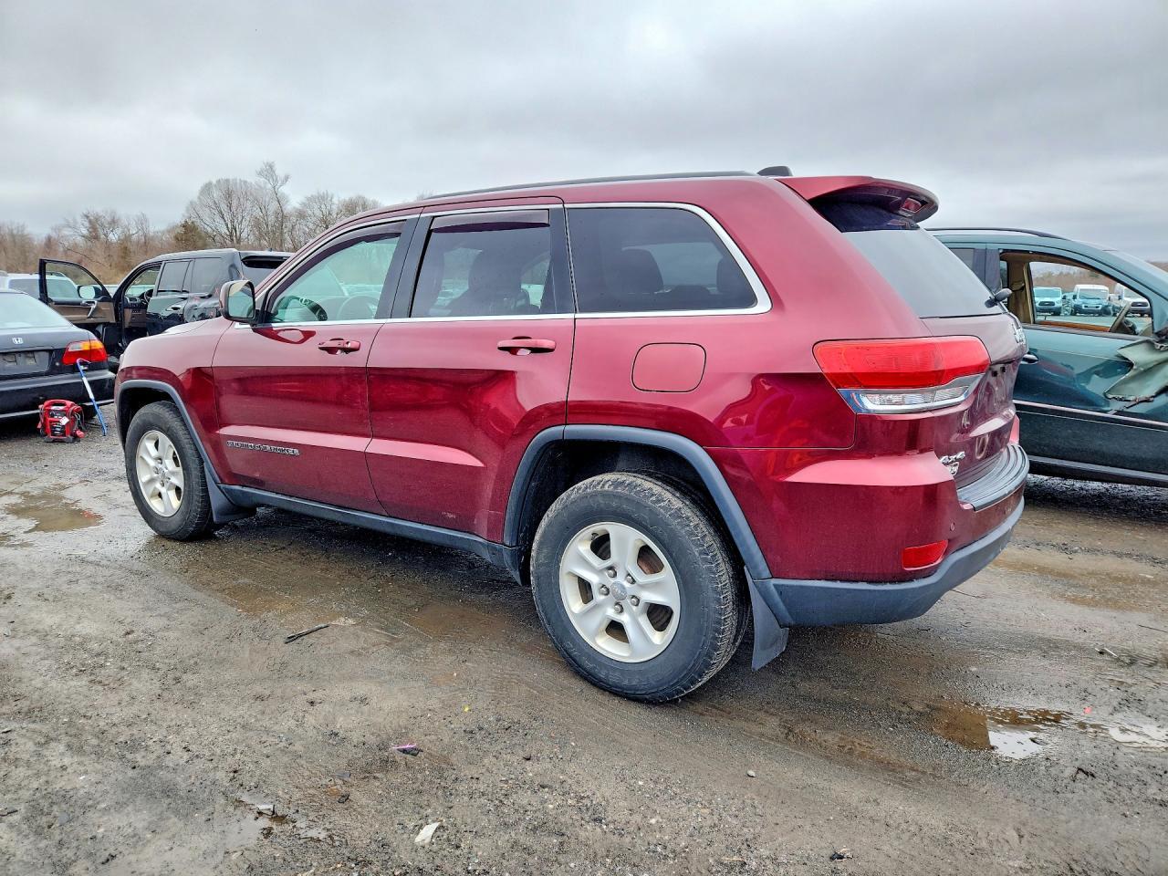 2017 Jeep Grand Cherokee Laredo - zdjęcie 2